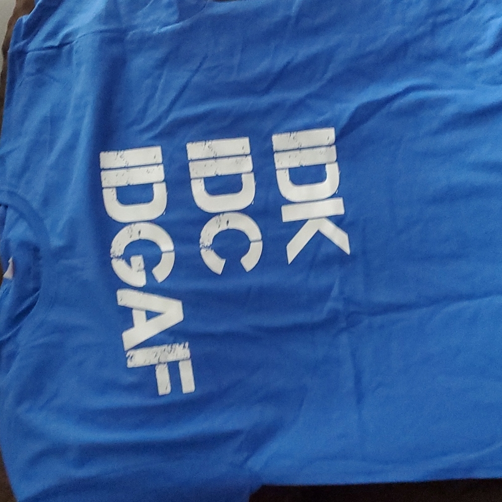 CUSTOM MADE TSHIRTS